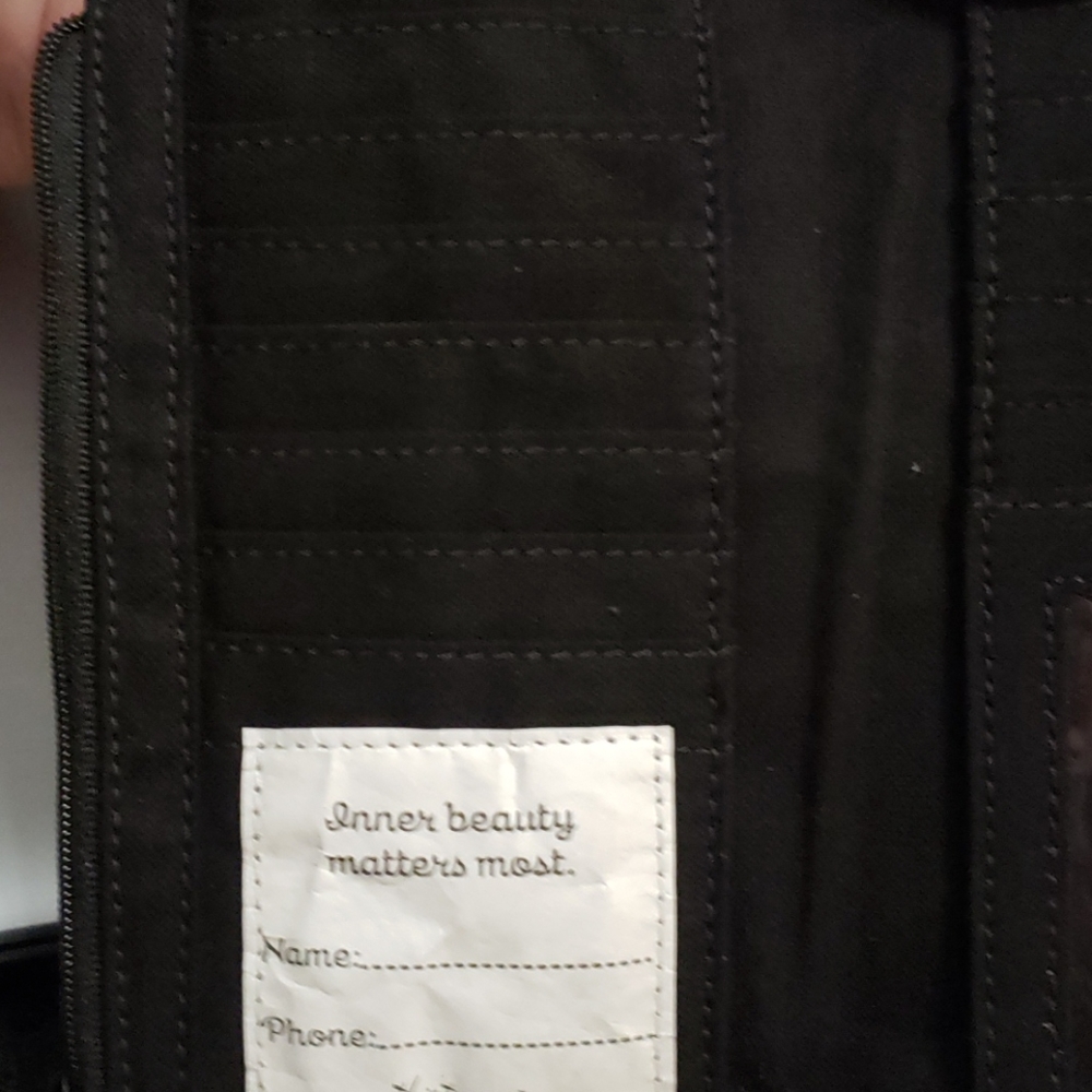 Wallet - Picture 6 of 6
